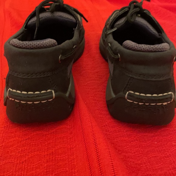 Sperry top-sider, lanyard 2 eye black used but great shape (OLCC) - Picture 11 of 12